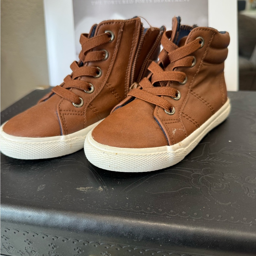 listing-status-banner